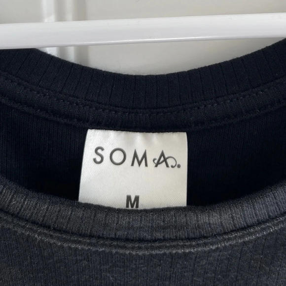 Soma Cool Nights Black Ribbed Tank Top with Rounded Hem Size Medium - Picture 6 of 8